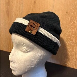 Stylish “Fly Philly” green and white beanie